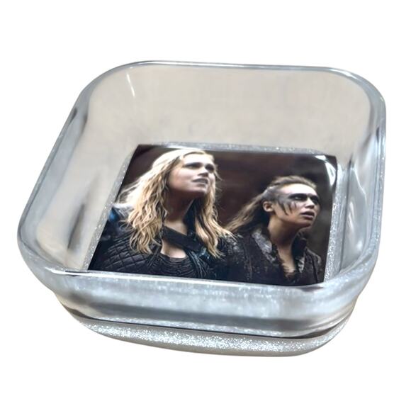 Clarke & Lexa The 100 Mini Catch All Tray - Picture 5 of 5